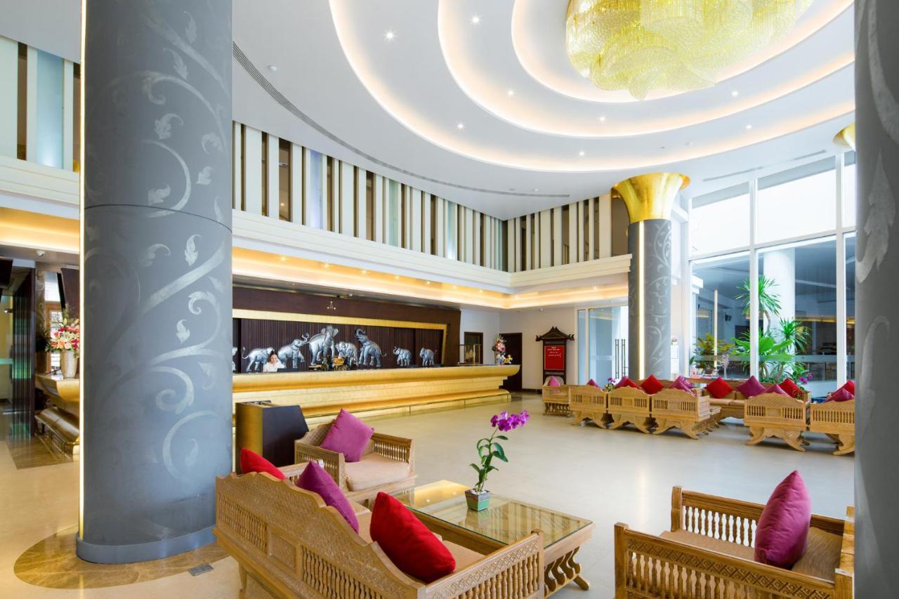 Aiyara Grand Hotel Pattaya Ngoại thất bức ảnh
