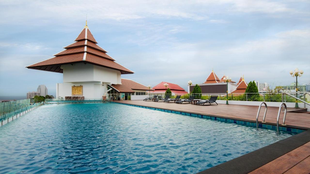 Aiyara Grand Hotel Pattaya Ngoại thất bức ảnh